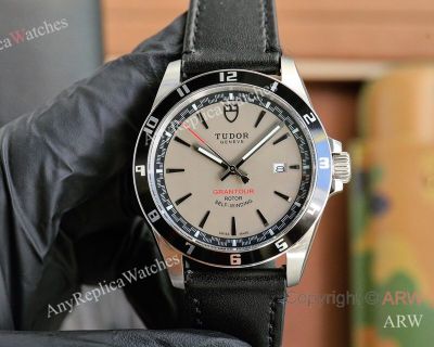 High Quality Replica TUDOR Black Bay Different Colors Leather Strap Different Colors Face Dial Black Bezel Watch 42mm